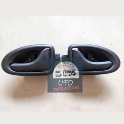 TAY NẮM CỬA TRONG TÀI PHỤ XE KHÁCH THACO IVECO DAILY PLUS 16 19 CHỖ